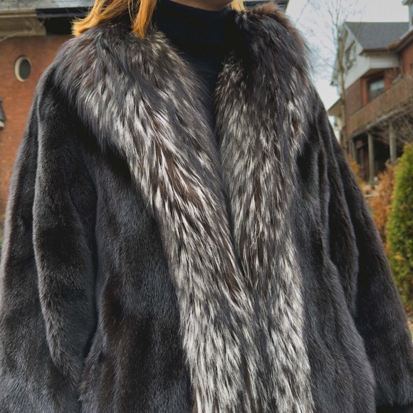Dior Authentic Vintage Full Length Black Mink Coat with Fox Collar M/L - Picture 5 of 9